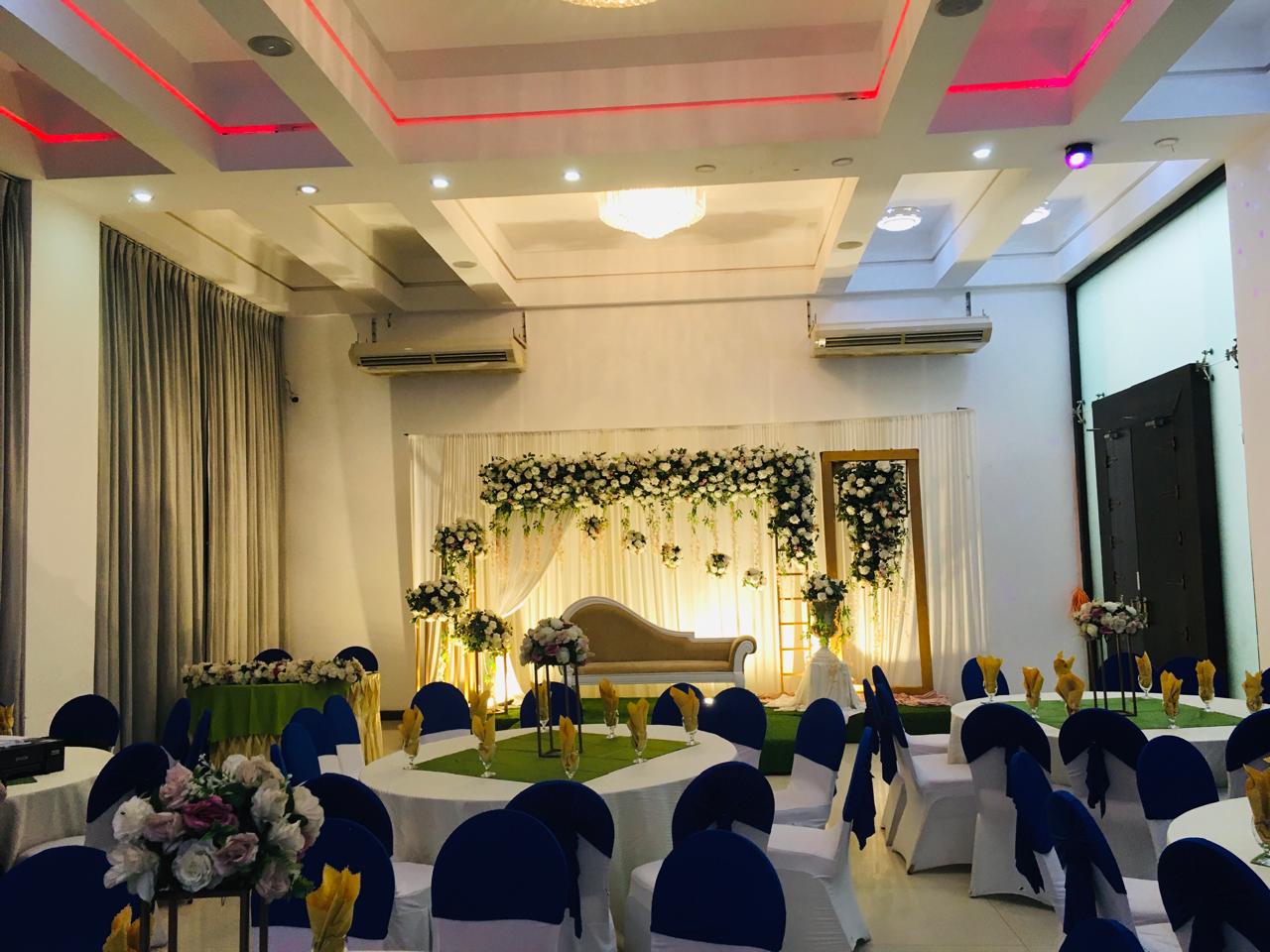 Hotel Randiya